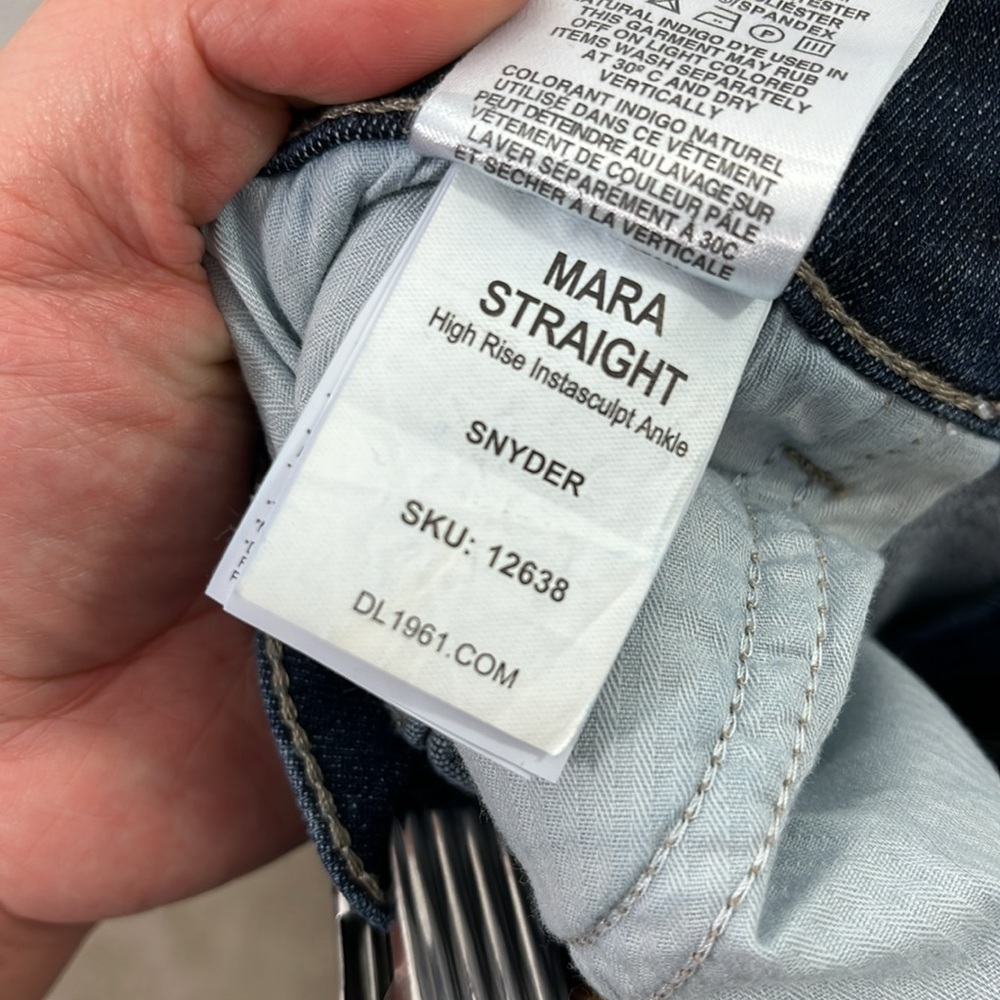 DL1961 Mara Straight Ankle Jeans Synder size 32 Dark Indigo - Picture 7 of 12